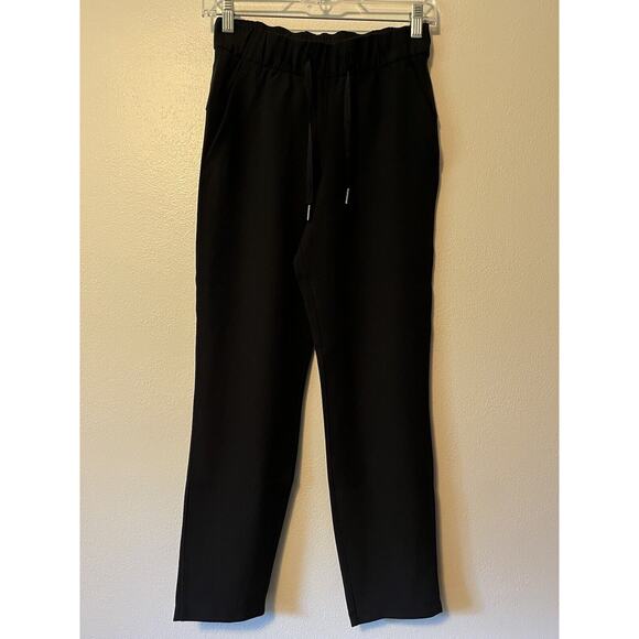 Lululemon On The Fly Pant 7/8 Women's Size 2 Black LW5BPMS 27" Inseam Pull On - Picture 1 of 11